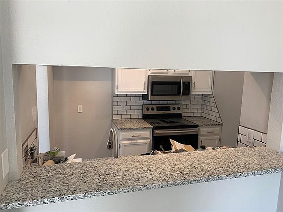 4th image of 1402 Baylor Dr