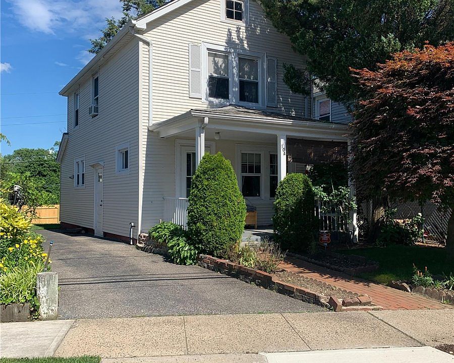 1st image of 104 Haven Ave