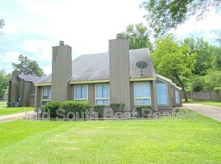 4195 Crain Rd, Memphis, TN 38128