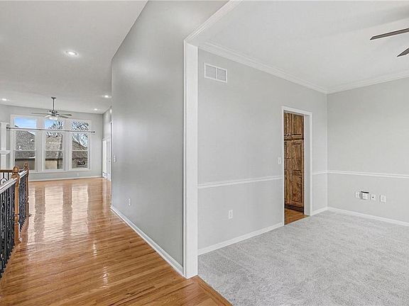 4th image of 9108 N Bellefontaine Ave