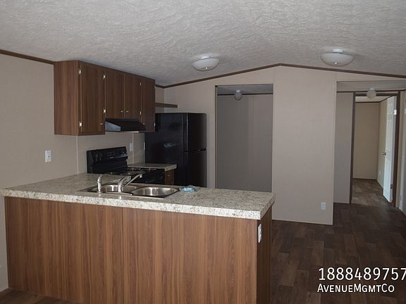5th image of 112 Old Tavern Ln #112
