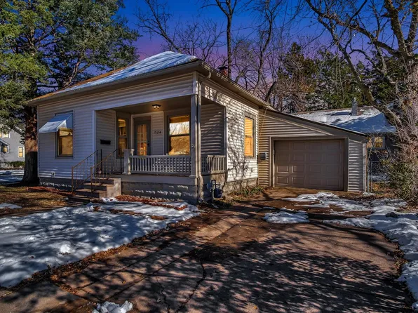 524 N High St, Newton, KS 67114