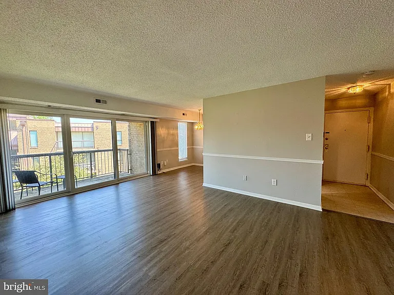 7597 Gales Ct #204 — Photo 6