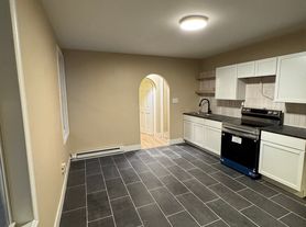 202 S 9th St, Reading, PA