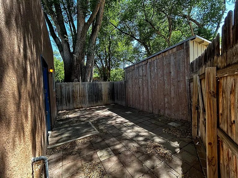3871 Corrales Rd NW — Photo 16
