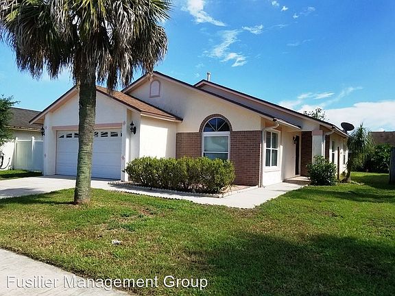 2nd image of 2436 Albaca Dr