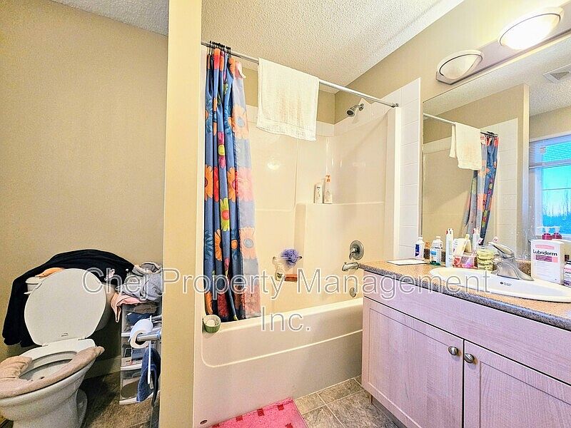 Edmonton House for rent - 3 Bedrooms — photo 10