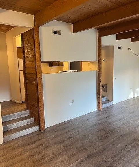 Prairie House Apartments — Photo 22