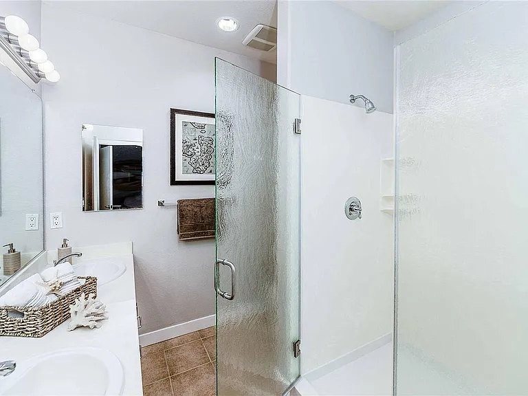5501 De Marcus Blvd #242 — Photo 11