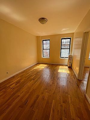 1st image of 1129 43rd St APT B4