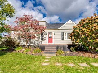 3894 Tulane Ave, Louisville, OH 44641
