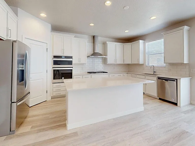 4668 W Drum Wood Ln — Photo 1
