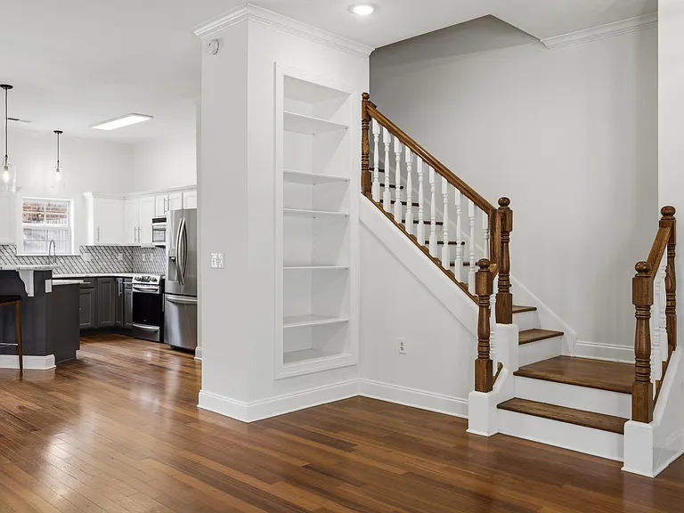 89 W Carolina Ave — Photo 7