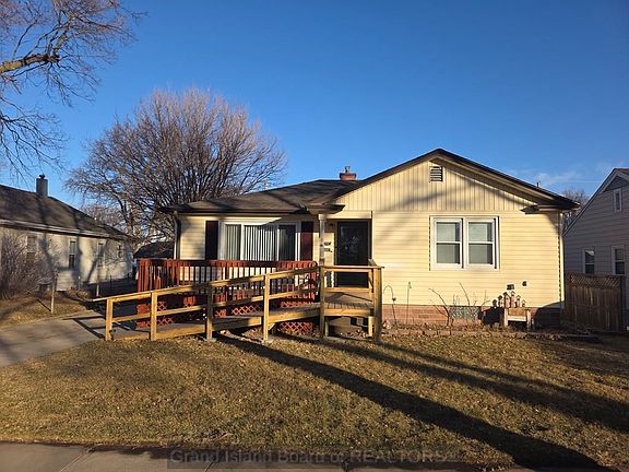2nd image of 516 W 13th St
