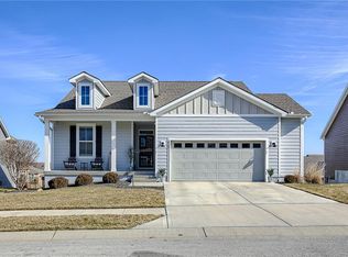 517 SW Brummel Rd, Lees Summit, MO 64081