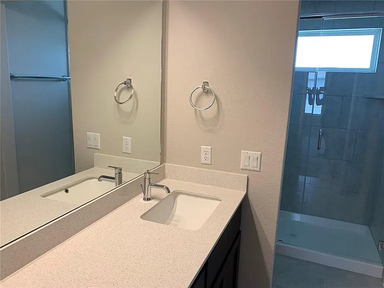 109 White Dunes Dr — Photo 13