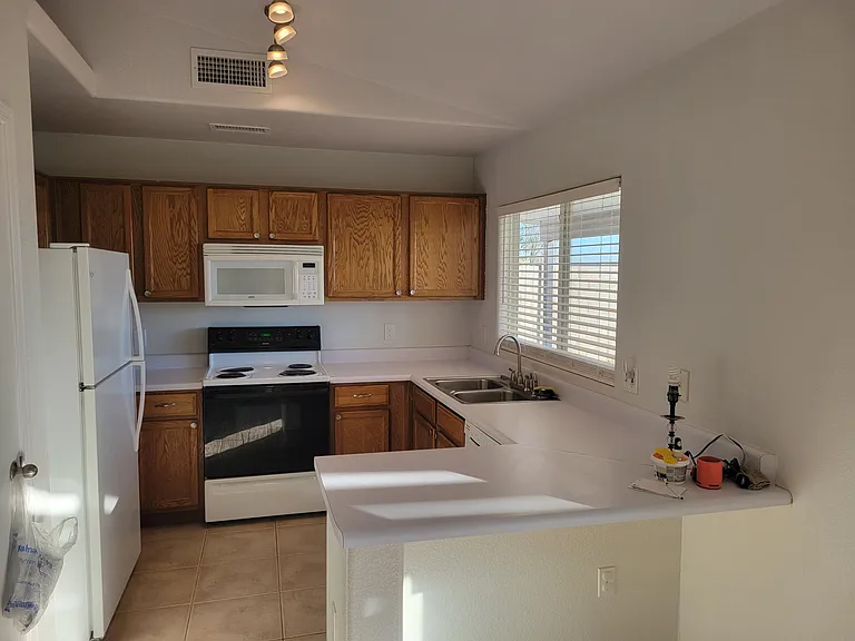 1361 E Autumn Sage Trl — Photo 4