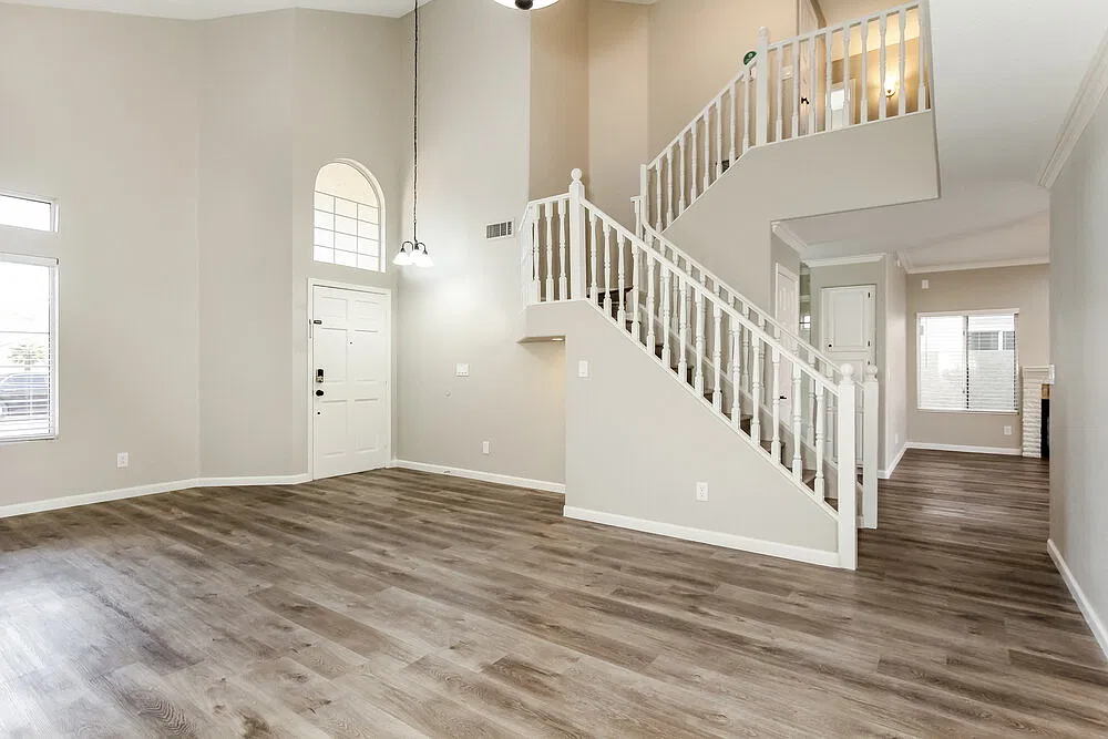4 bed, 3.0 bath, 1922 sqft, $2,645 — Photo 4