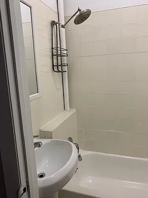 Rented by The Gonzalez Property Group LLC | media 6