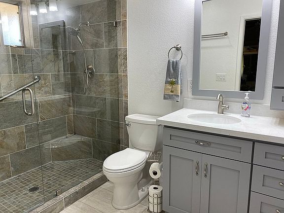 3rd image of 7865 E Nido Ave