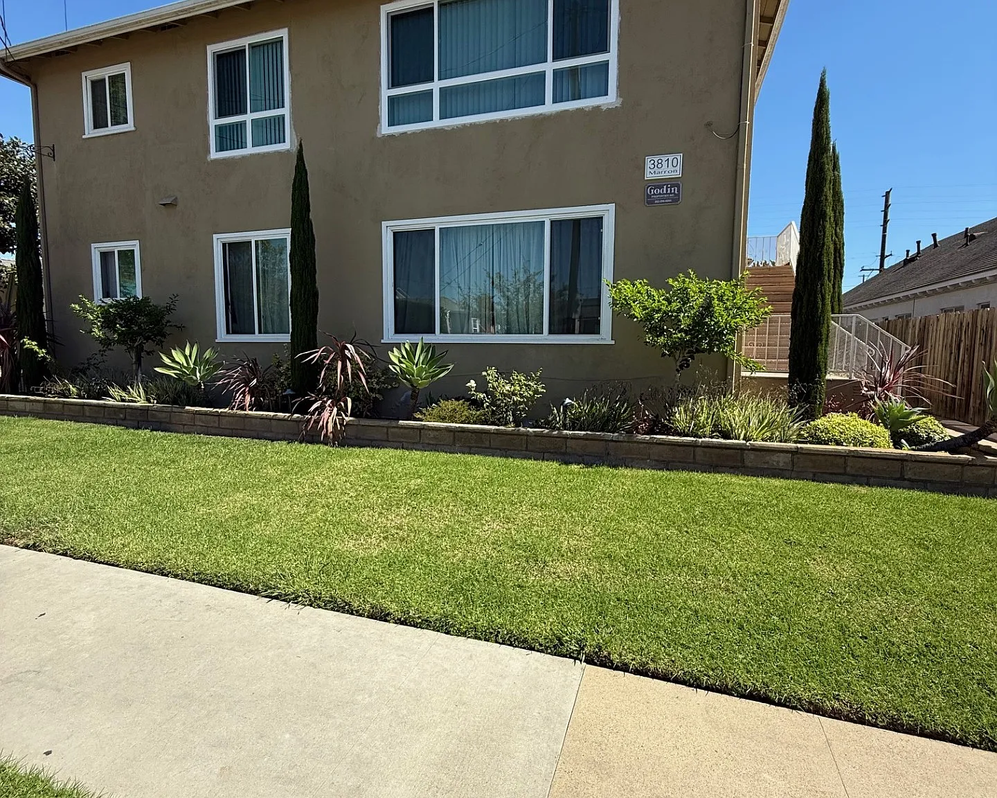 1 bed, $1,925 — Photo 2