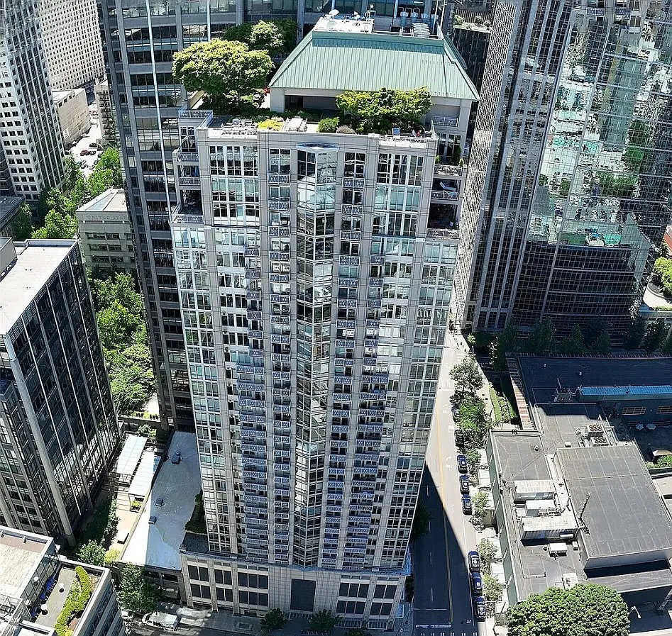 1 bed, 738 sqft, $3,000 — Photo 1