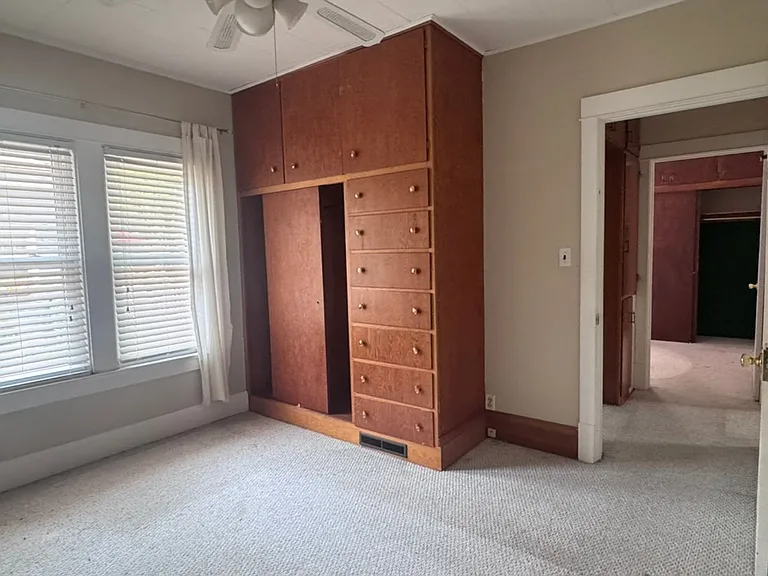 807 E Atlantic St — Photo 15