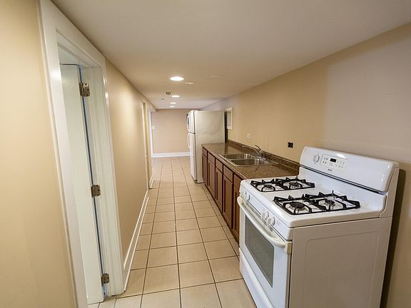 2nd image of 3608 S Hermitage Ave