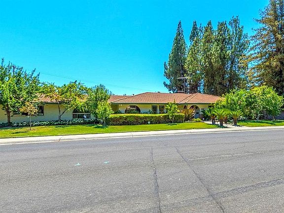 4th image of 1 W Monte Vista Dr