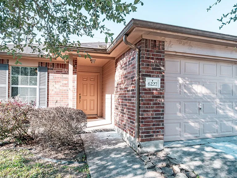 6227 Lovage Ave — Photo 6