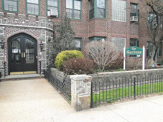 Sold by Better Homes & Gardens FH Realty | media 35