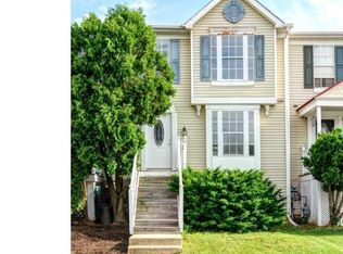 8 Mandolin Ct, Newark, DE 19702