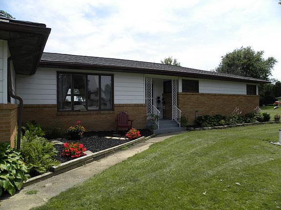 3rd image of 8611 Frazier Dr