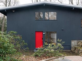 15 Dewey Rd, Lexington, MA 02420