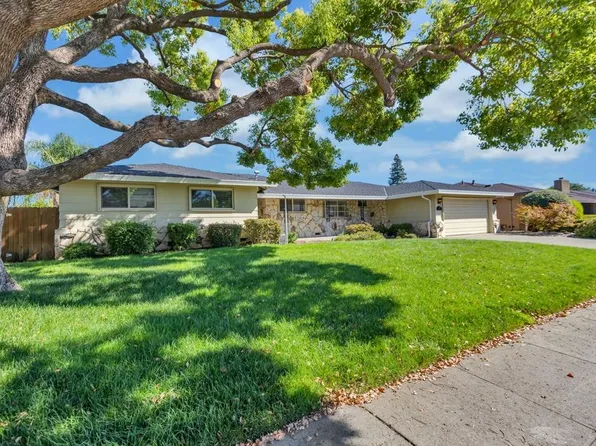 1305 San Augustine Way, Sacramento, CA 95831