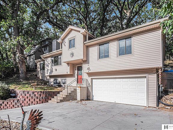 4th image of 1608 Farrell Dr