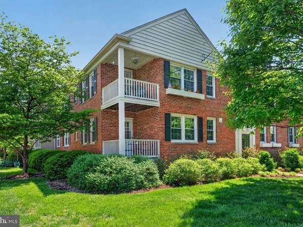 6507 10th St Unit A1, Alexandria, VA 22307