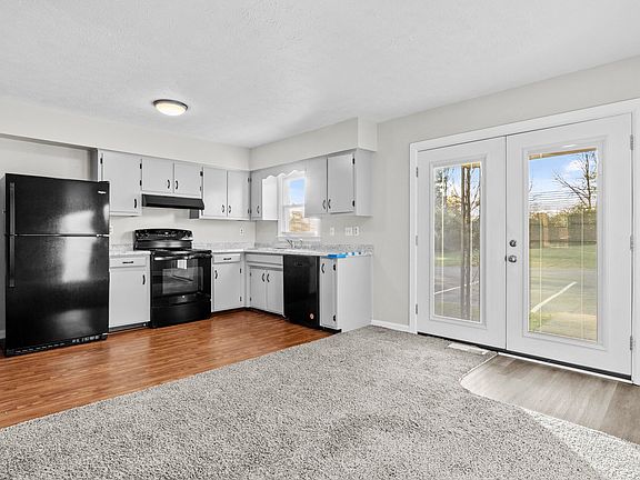 5th image of 109 Hill N Dale St #109-103