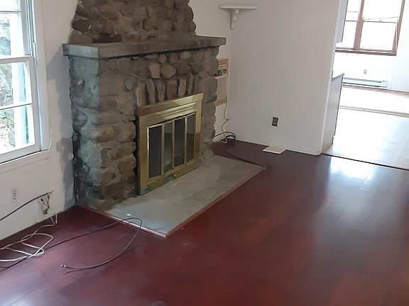 5th image of 14 Homesdale Dr