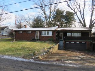 1900 Truman Dr, Aliquippa, PA