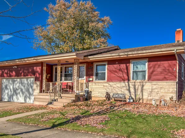 419 Glen Ave, West Chicago, IL 60185