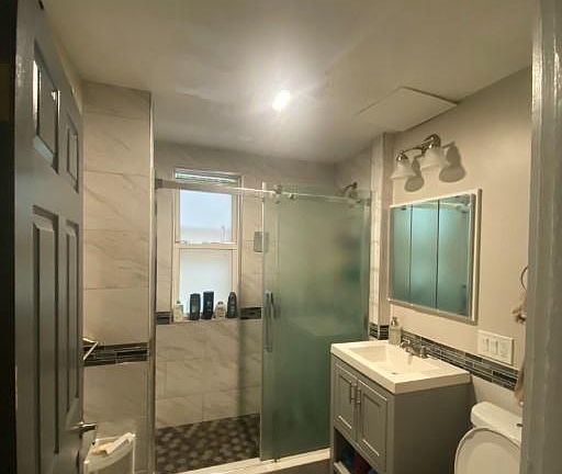 5th image of 430 Medford St #1