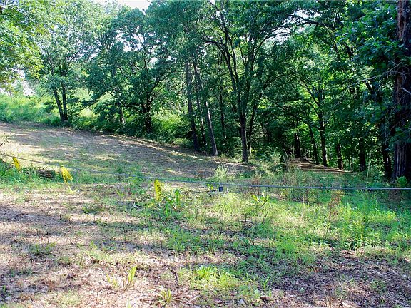 3rd image of 500 County Road 241
