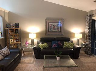 678 Pewaukee Rd UNIT F, Pewaukee, WI 53072