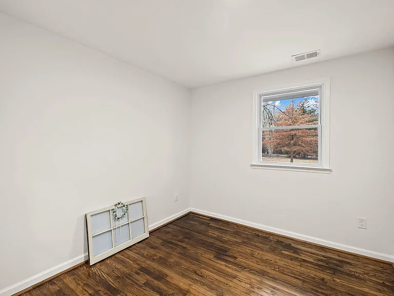 10789 Brent Town Rd — Photo 22