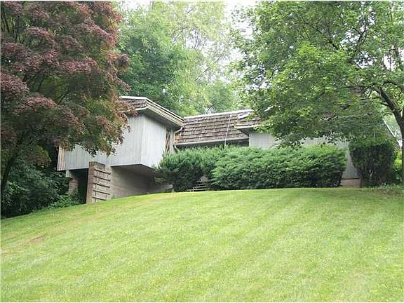 2nd image of 2342 Scottsville Mumford Rd