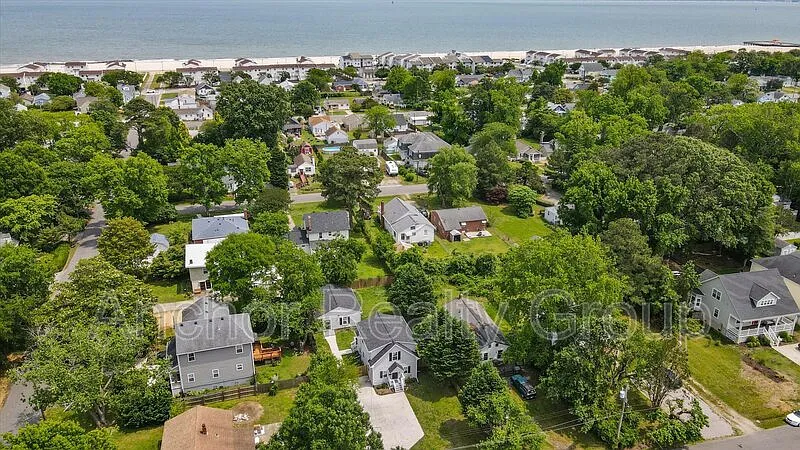 1 bed, 1.0 bath, $2,300 — Photo 4