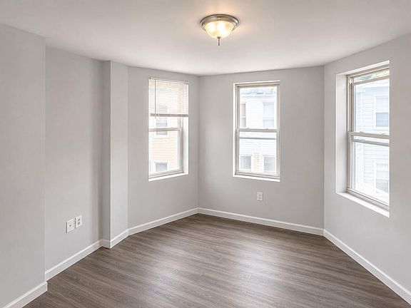 4th image of 1651 Normal Ave