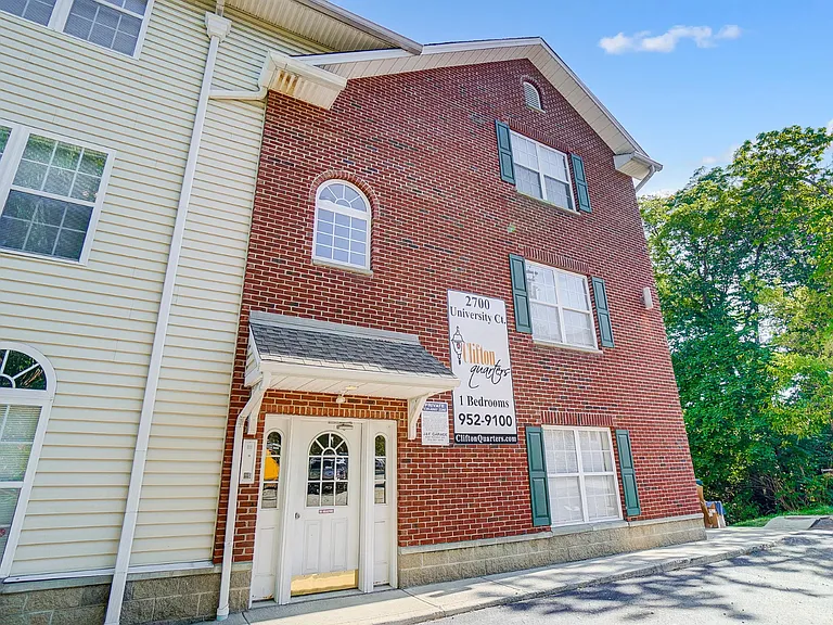 2700 University Ct. — Photo 8