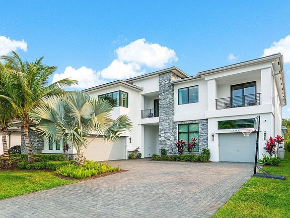 5th image of 17432 Ponte Chiasso Drive